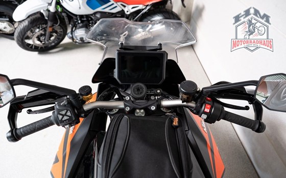 Gebrauchtmotorrad KTM 1290 Super Duke GT - Bild 10