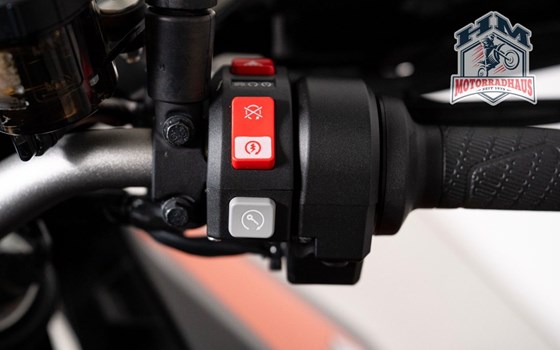 Gebrauchtmotorrad KTM 1290 Super Duke GT - Bild 12