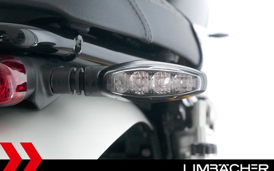 Gebrauchtmotorrad Triumph Speed Twin 1200 RS - Bild 19