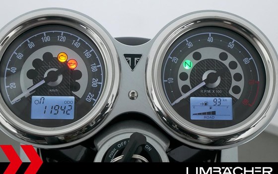 Gebrauchtmotorrad Triumph Speed Twin 1200 - Bild 12