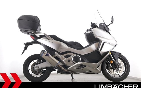 Gebrauchtmotorrad Honda Forza 750 - Bild 10