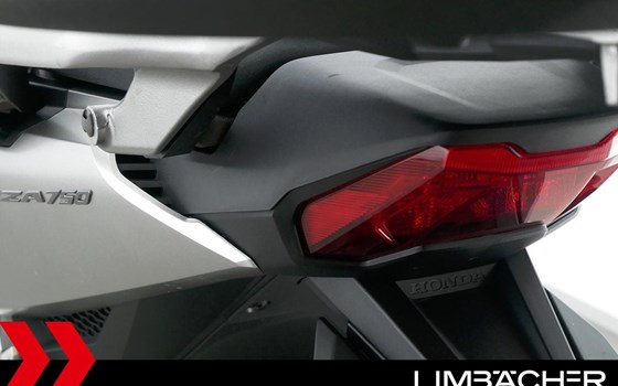 Gebrauchtmotorrad Honda Forza 750 - Bild 17