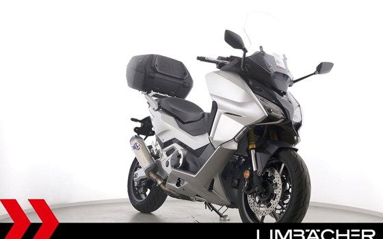 Gebrauchtmotorrad Honda Forza 750 - Bild 2