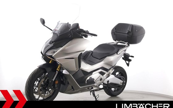 Gebrauchtmotorrad Honda Forza 750 - Bild 4