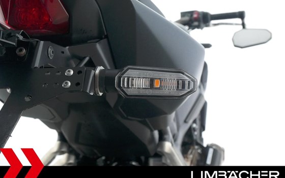 Gebrauchtmotorrad Honda CB650R E-Clutch - Bild 19