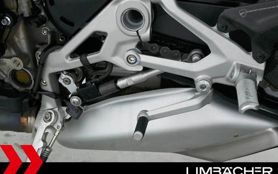 Gebrauchtmotorrad Ducati Streetfighter V4 S - Bild 22