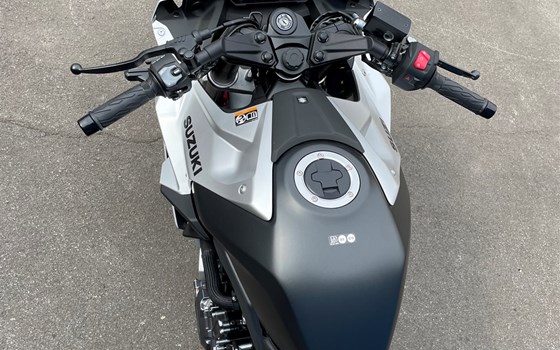 Neufahrzeug Suzuki GSX-8R - Bild 7