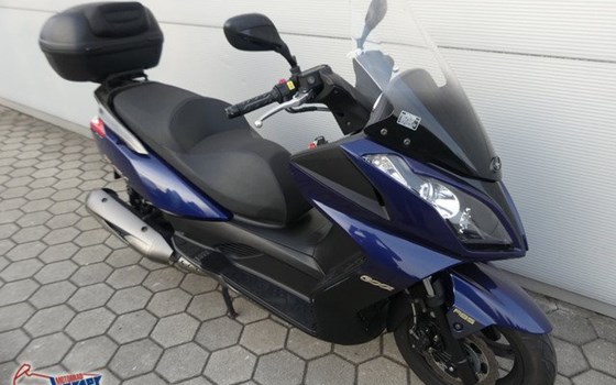 Gebrauchtmotorrad Kymco Downtown 300i - Bild 2