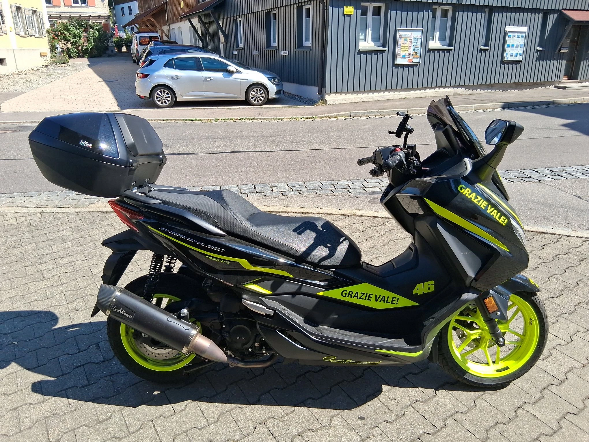 Honda Forza 350