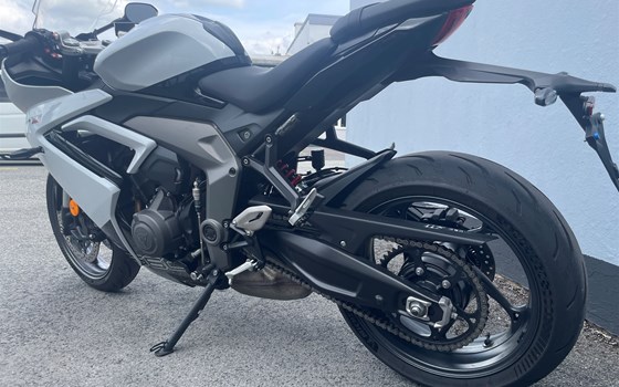 Gebrauchtmotorrad Triumph Daytona 660 - Bild 14