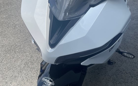Gebrauchtmotorrad Triumph Daytona 660 - Bild 5