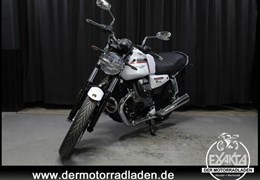Neumotorrad Moto Guzzi V7 Spezial