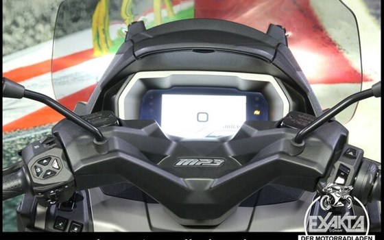 Gebrauchtmotorrad Piaggio MP3 530 HPE Exclusive - Bild 11