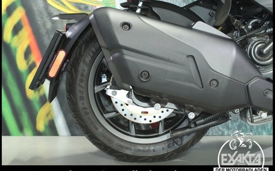 Gebrauchtmotorrad Piaggio MP3 530 HPE Exclusive - Bild 21