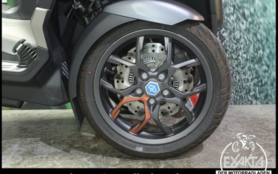 Gebrauchtmotorrad Piaggio MP3 530 HPE Exclusive - Bild 22