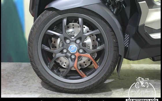 Gebrauchtmotorrad Piaggio MP3 530 HPE Exclusive - Bild 23