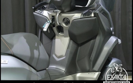 Gebrauchtmotorrad Piaggio MP3 530 HPE Exclusive - Bild 9