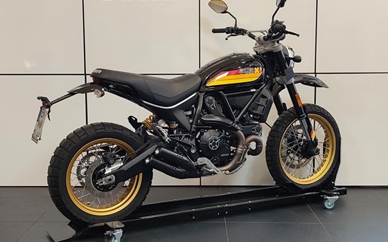 Gebrauchtmotorrad Ducati Scrambler Desert Sled - Bild 5