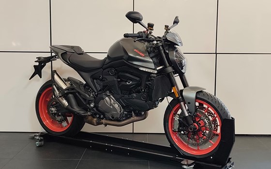 Gebrauchtmotorrad Ducati Monster + - Bild 3