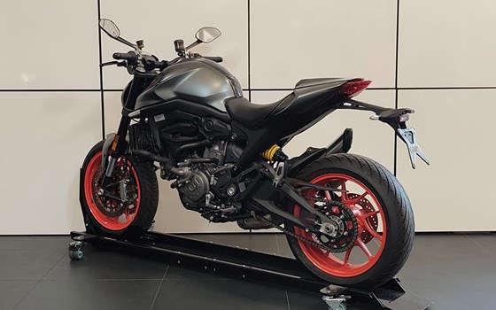 Gebrauchtmotorrad Ducati Monster + - Bild 5