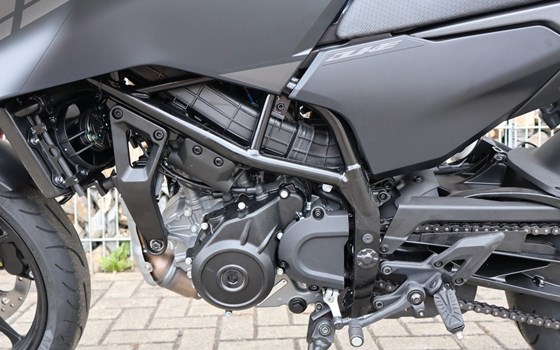 Neufahrzeug KTM 125 Duke - Bild 3