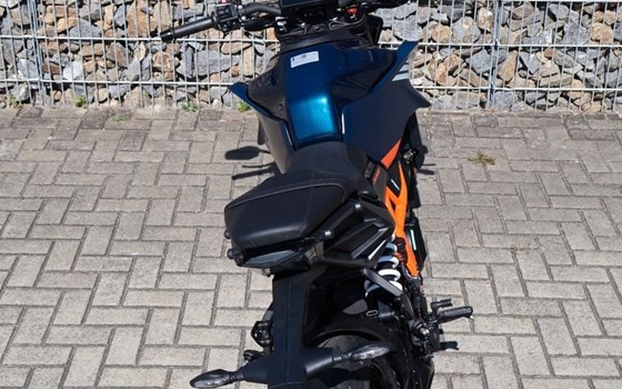 Neufahrzeug KTM 390 Duke - Bild 7