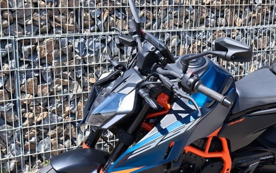 Gebrauchtmotorrad KTM 390 Duke - Bild 2