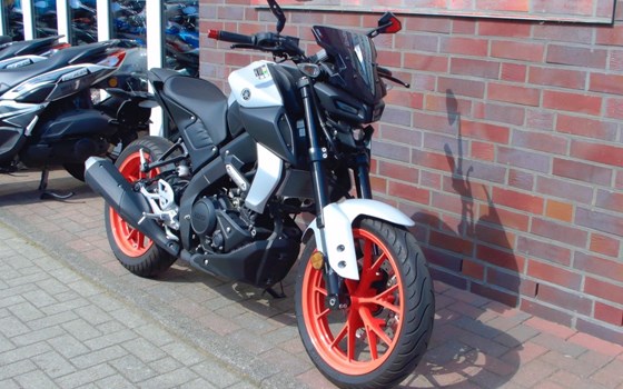 Gebrauchtmotorrad Yamaha MT-125 - Bild 2