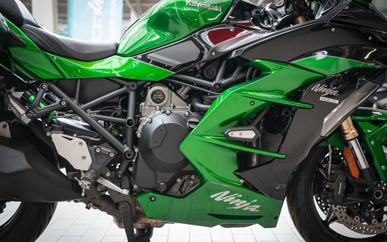 Gebrauchtmotorrad Kawasaki Ninja H2 SX SE - Bild 14