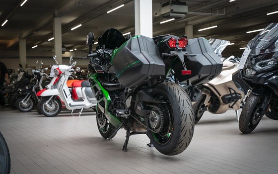 Gebrauchtmotorrad Kawasaki Ninja H2 SX SE - Bild 5
