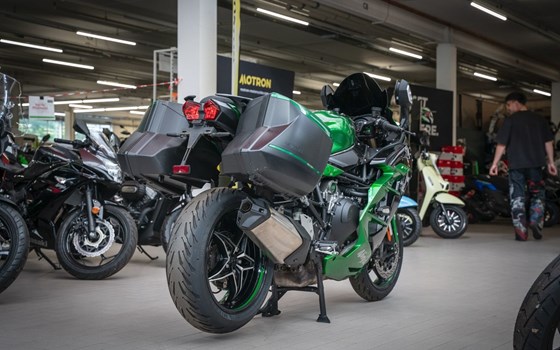 Gebrauchtmotorrad Kawasaki Ninja H2 SX SE - Bild 6