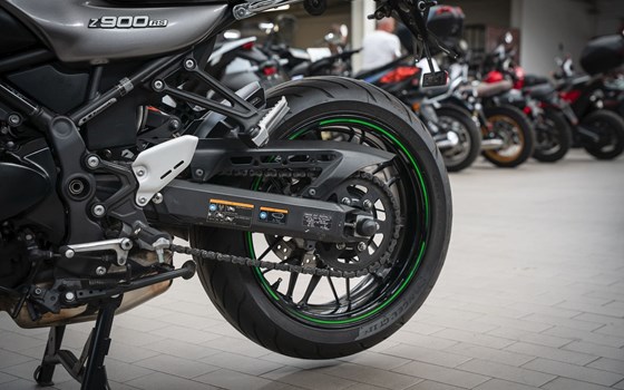 Gebrauchtmotorrad Kawasaki Z900 RS Cafe - Bild 14