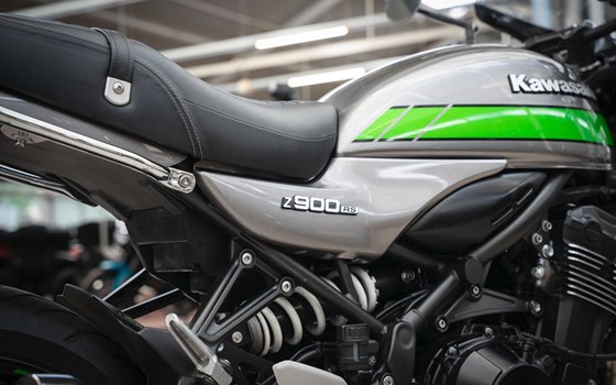 Gebrauchtmotorrad Kawasaki Z900 RS Cafe - Bild 17