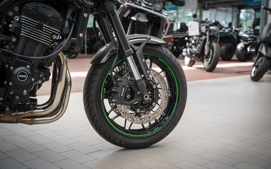 Gebrauchtmotorrad Kawasaki Z900 RS Cafe - Bild 19