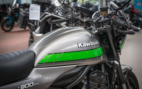 Gebrauchtmotorrad Kawasaki Z900 RS Cafe - Bild 8