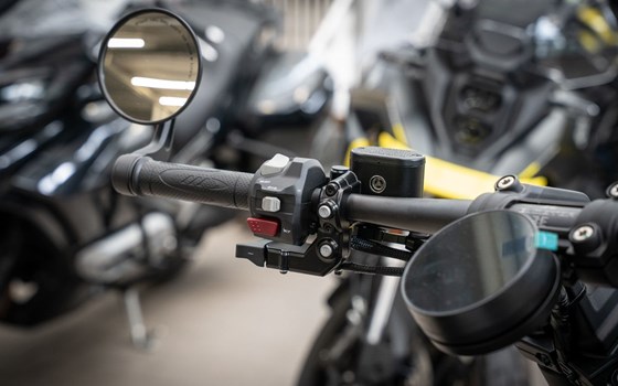 Neufahrzeug QJ Motor SRV 400 AMT - Bild 7