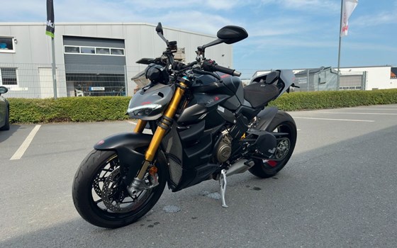Gebrauchtmotorrad Ducati Streetfighter V4 S - Bild 3