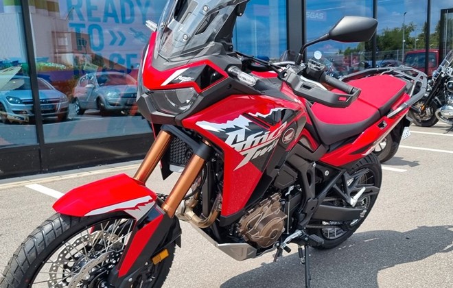Honda CRF1100L Africa Twin ES