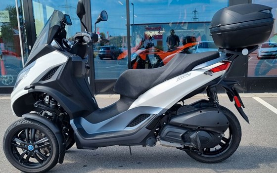 Gebrauchtmotorrad Piaggio MP3 300 HPE - Bild 3