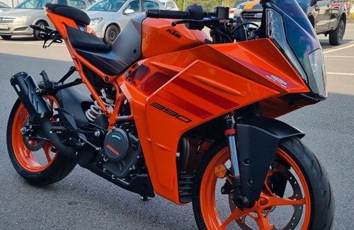 Gebrauchtmotorrad KTM RC 390