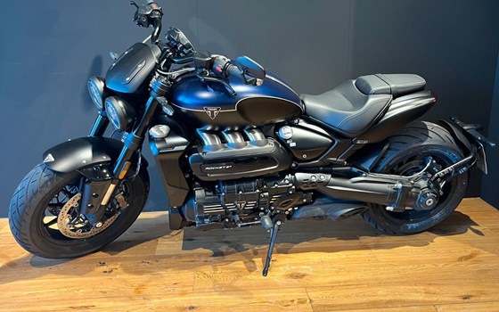 Gebrauchtmotorrad Triumph Rocket 3 Storm R - Bild 2