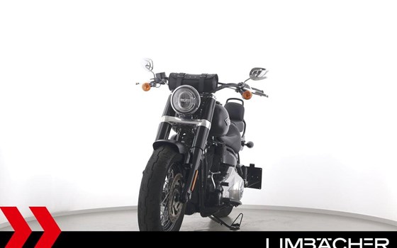 Gebrauchtmotorrad Harley-Davidson Softail Slim FLSL - Bild 3