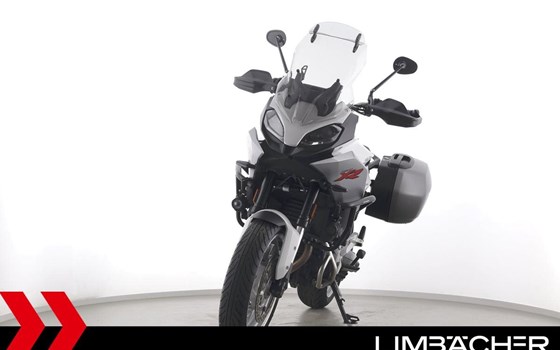Gebrauchtmotorrad BMW F 900 XR - Bild 3