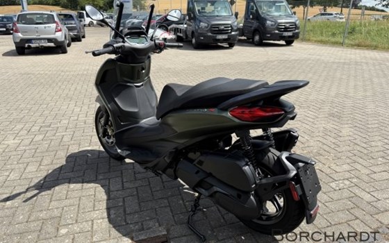 Gebrauchtmotorrad Piaggio Beverly 400 hpe - Bild 5