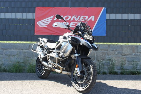 BMW R1250GS