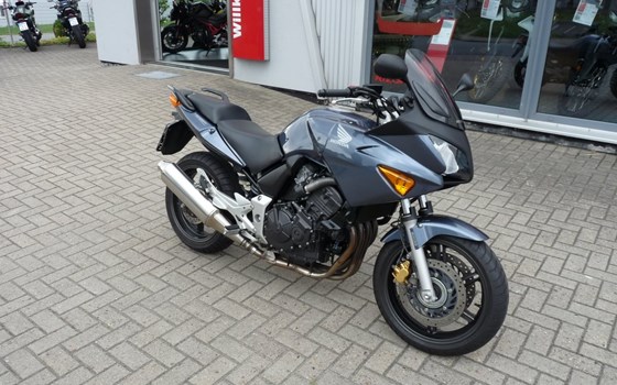 Gebrauchtmotorrad Honda CBF 600 S - Bild 2