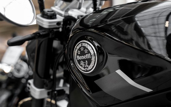 Neufahrzeug Benelli Leoncino Bobber 400 - Bild 14