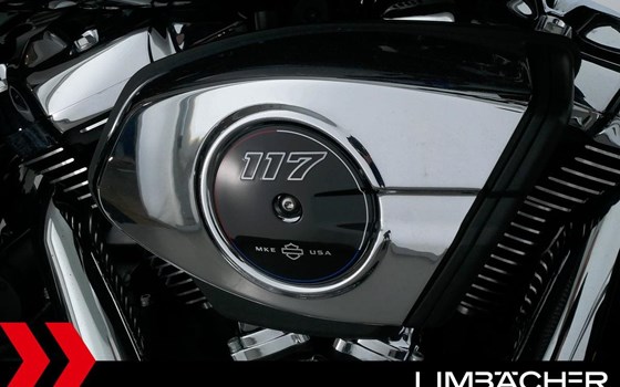 Gebrauchtmotorrad Harley-Davidson Street Glide FLHX - Bild 16