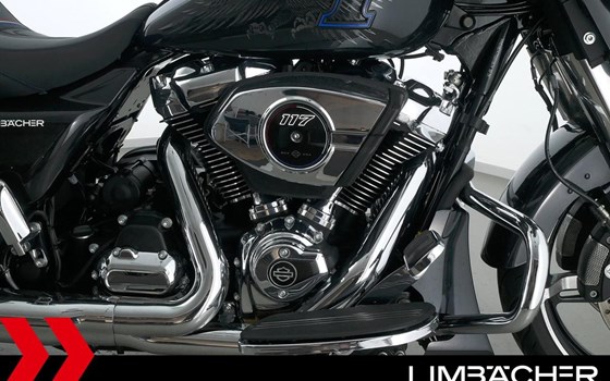 Gebrauchtmotorrad Harley-Davidson Street Glide FLHX - Bild 24