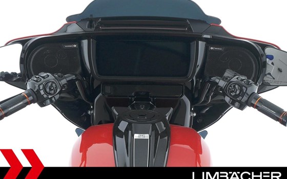 Gebrauchtmotorrad Harley-Davidson CVO Street Glide FLHXSE - Bild 13